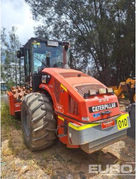 2011 CAT CP76XT - Каток: фото 2 2011 CAT CP76XT - Каток: фото 2