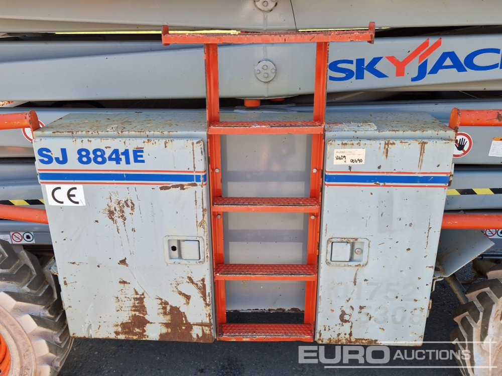 Подъёмник 2011 SkyJack SJ8841E: фото 16