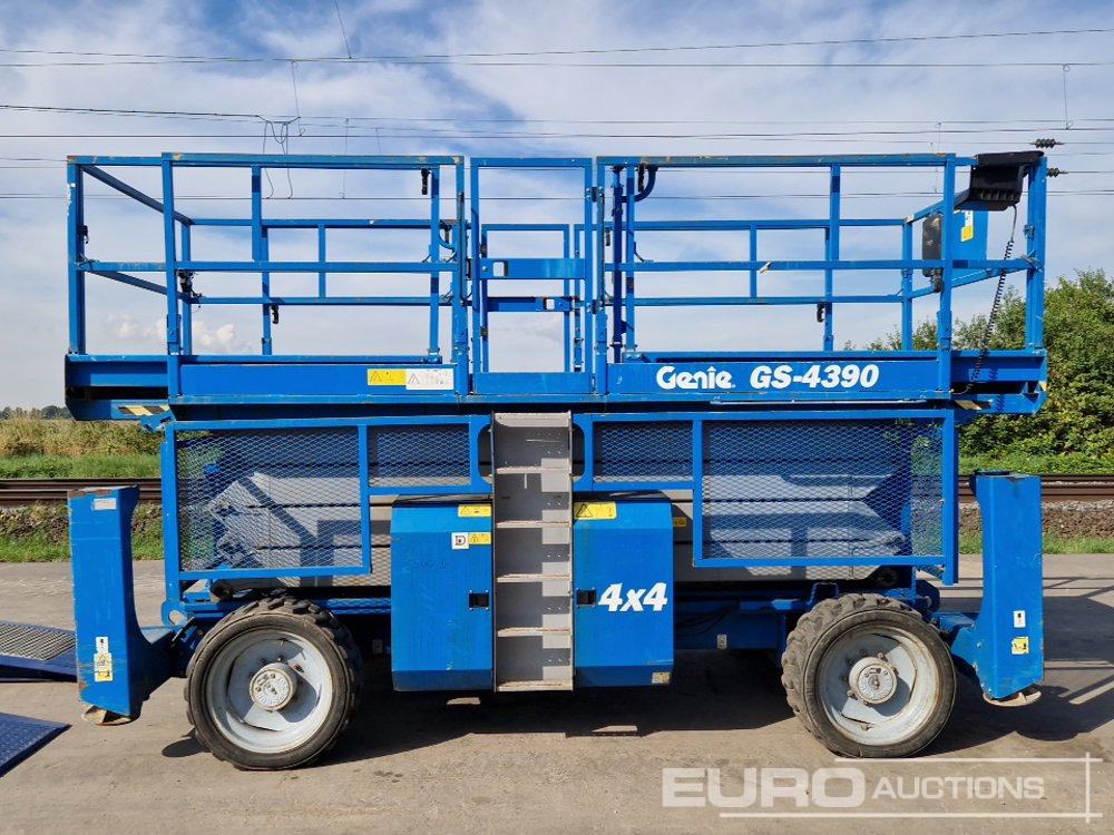 2014 Genie GS-4390 - Подъёмник: фото 2 2014 Genie GS-4390 - Подъёмник: фото 2
