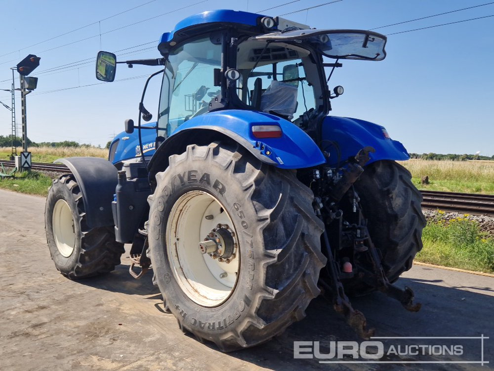 2015 New Holland T7.270 - Трактор: фото 3 2015 New Holland T7.270 - Трактор: фото 3