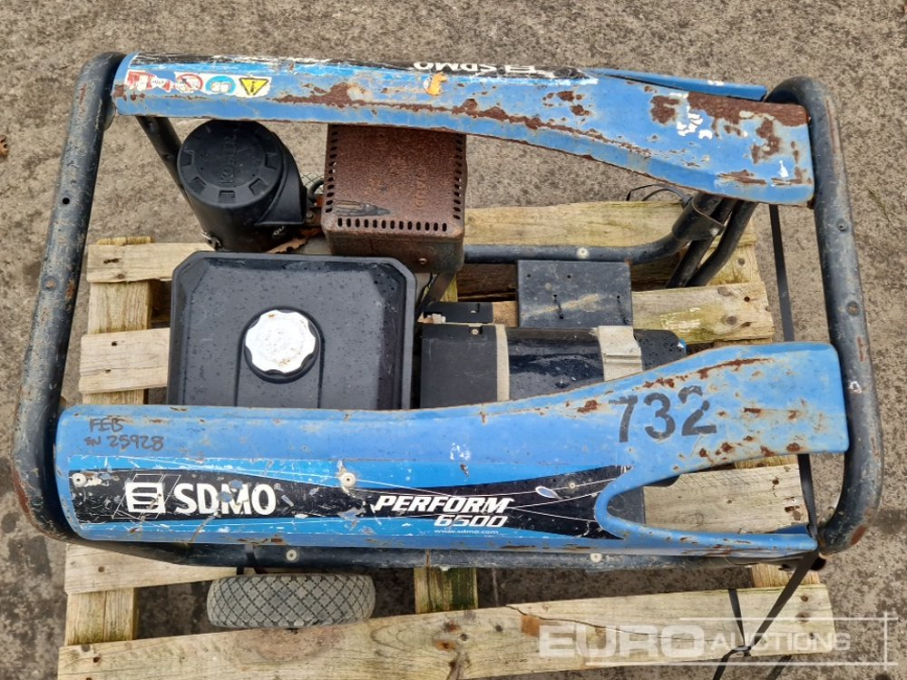 2015 SDMO PERFORM 6500 - Электрогенератор: фото 5 2015 SDMO PERFORM 6500 - Электрогенератор: фото 5