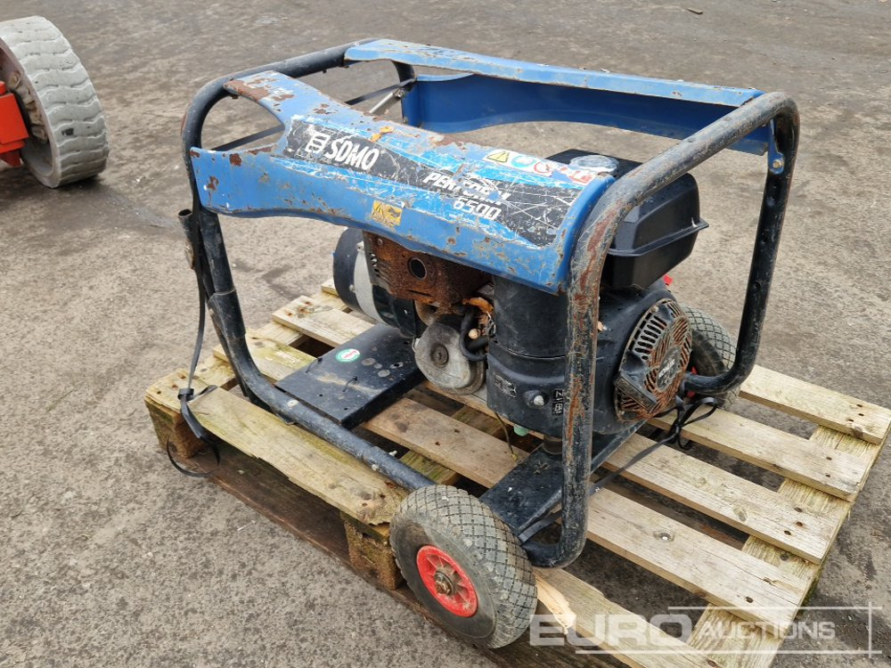 2015 SDMO PERFORM 6500 - Электрогенератор: фото 2 2015 SDMO PERFORM 6500 - Электрогенератор: фото 2