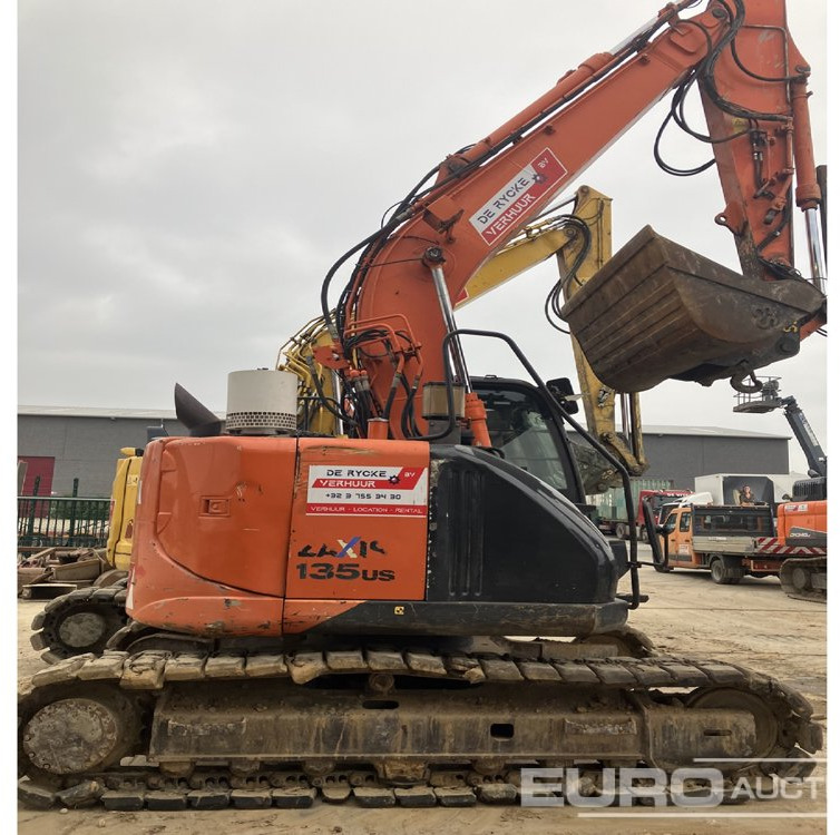 2016 Hitachi ZX135US-5B - Гусеничный экскаватор: фото 1 2016 Hitachi ZX135US-5B - Гусеничный экскаватор: фото 1