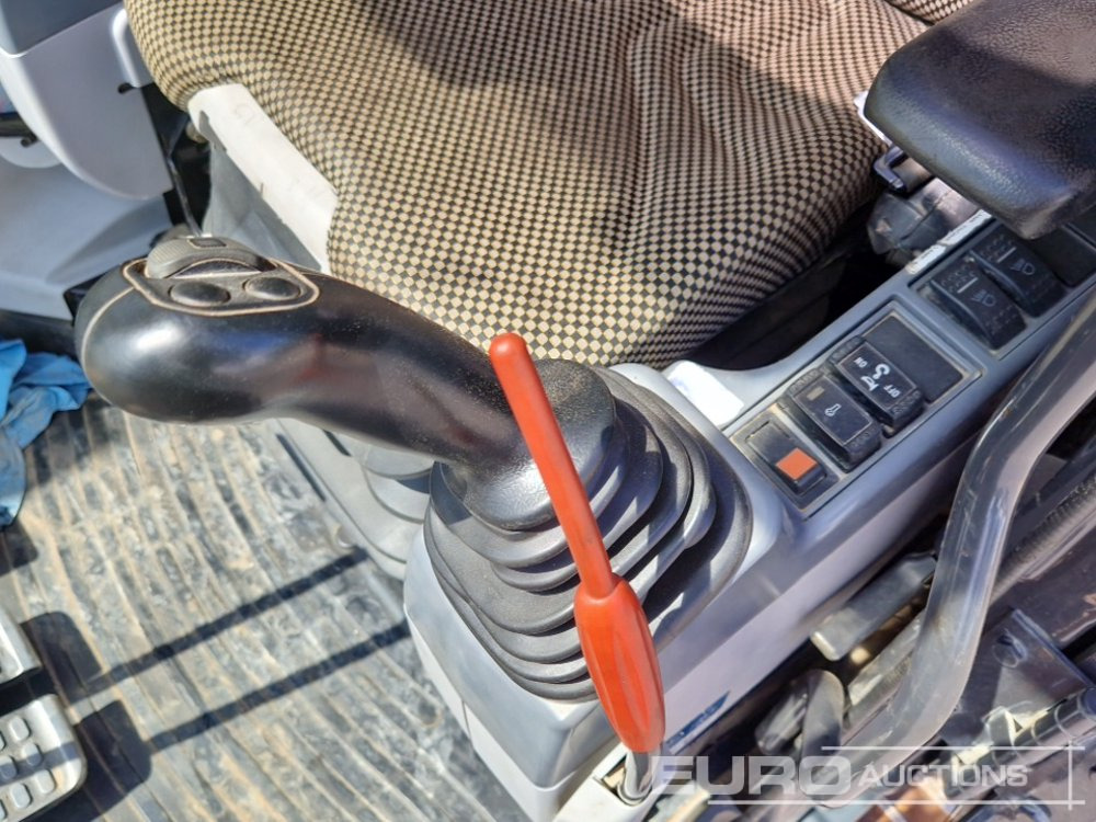 Гусеничный экскаватор 2016 Hitachi ZX225USLC-5B: фото 44