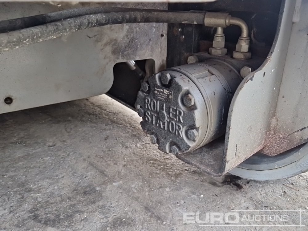 Подъёмник 2017 Haulotte Compact 12: фото 12 Подъёмник 2017 Haulotte Compact 12: фото 12