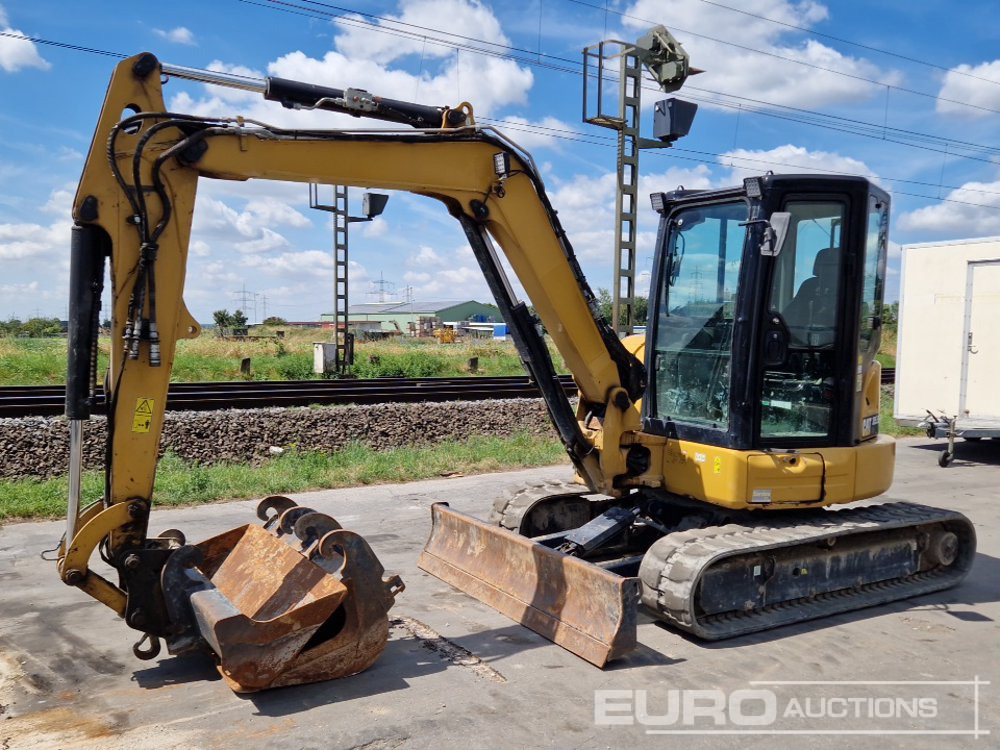 2019 CAT 305.5E2 - Мини-экскаватор: фото 1 2019 CAT 305.5E2 - Мини-экскаватор: фото 1