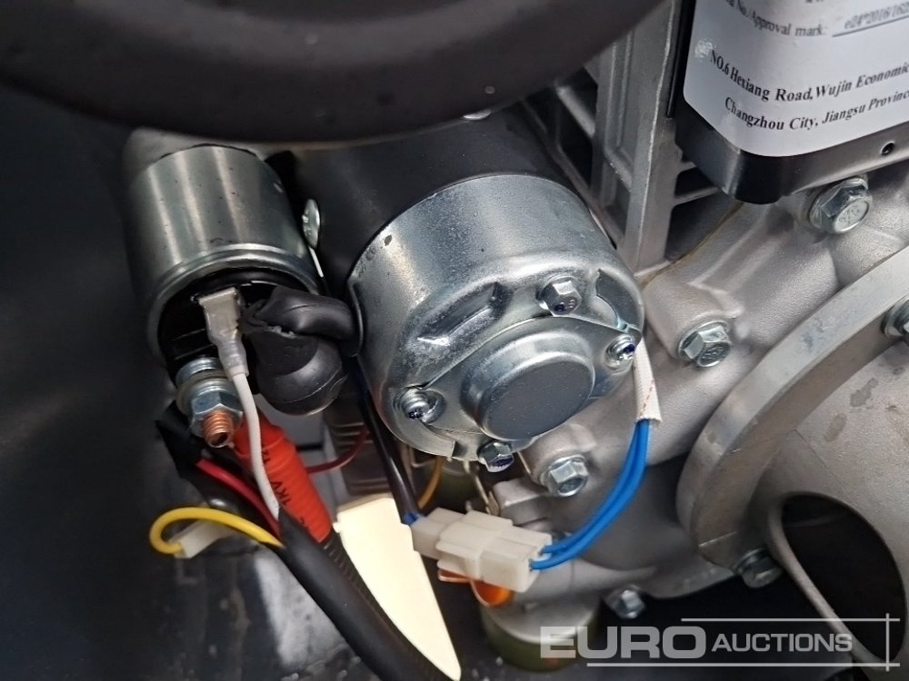 Мини-экскаватор 2025 Oulide 12 Rubber Tracks, Blade, Piped, Hydraulic Hammer, Flail Mower, Bucket: фото 16