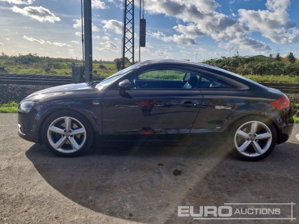 Audi TT - Легковой автомобиль: фото 2 Audi TT - Легковой автомобиль: фото 2