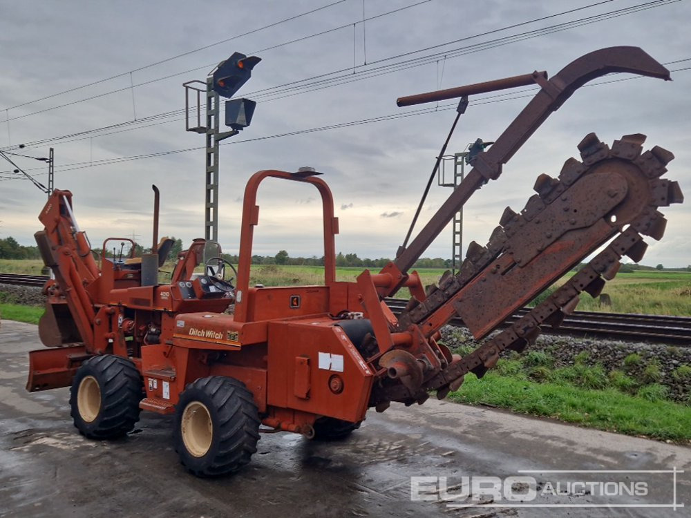 Ditch Witch 4010 - Траншеекопатель: фото 3 Ditch Witch 4010 - Траншеекопатель: фото 3
