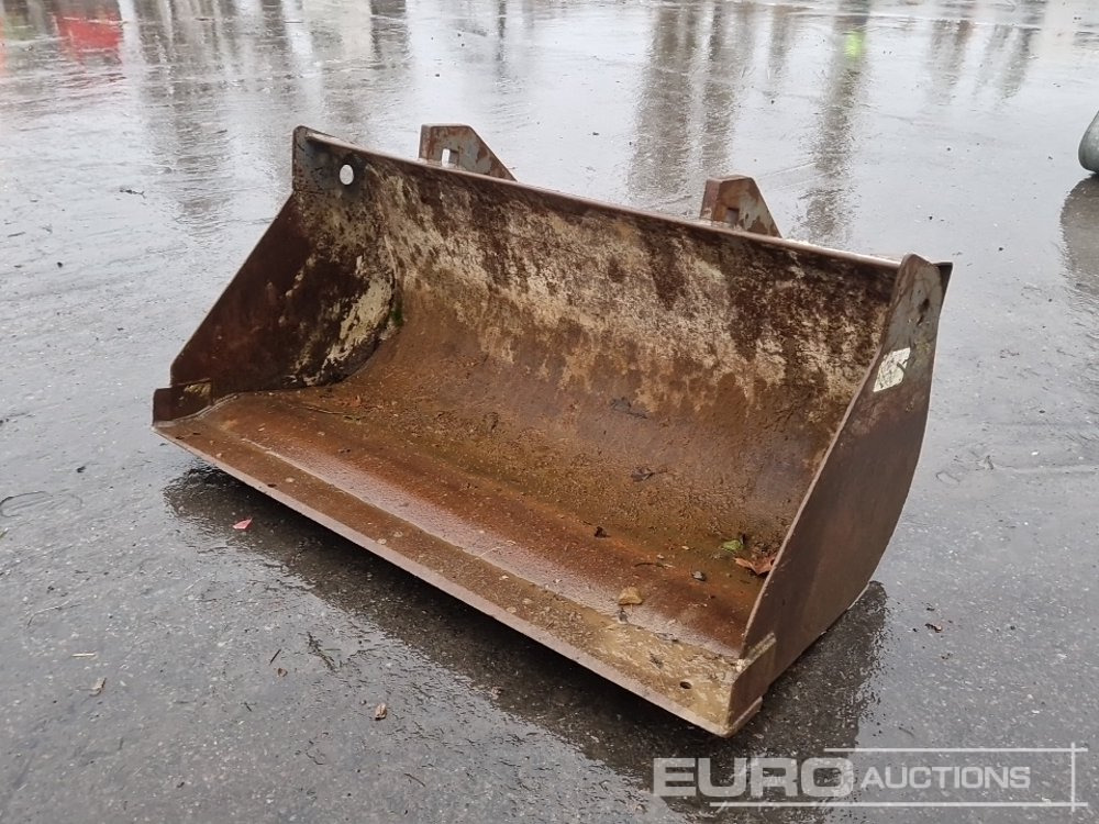 Front Loading Bucket to suit Wheeled Loader - Ковш: фото 2 Front Loading Bucket to suit Wheeled Loader - Ковш: фото 2