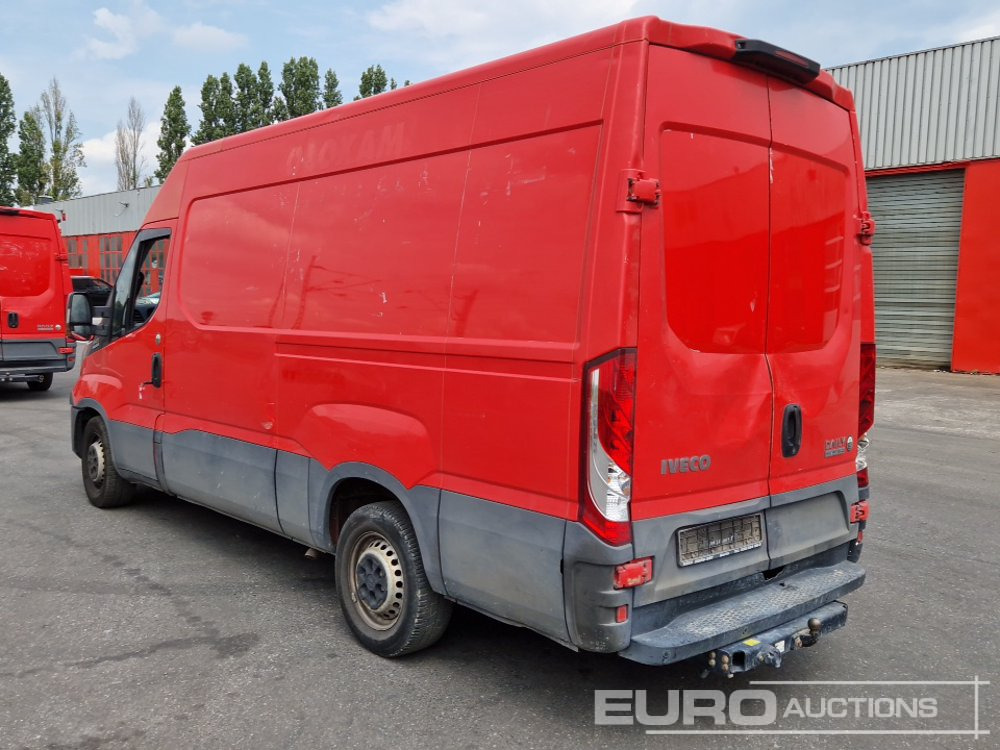 Iveco Daily 35-120 - Цельнометаллический фургон: фото 3 Iveco Daily 35-120 - Цельнометаллический фургон: фото 3