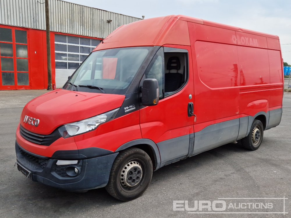 Iveco Daily 35-120 - Цельнометаллический фургон: фото 1 Iveco Daily 35-120 - Цельнометаллический фургон: фото 1