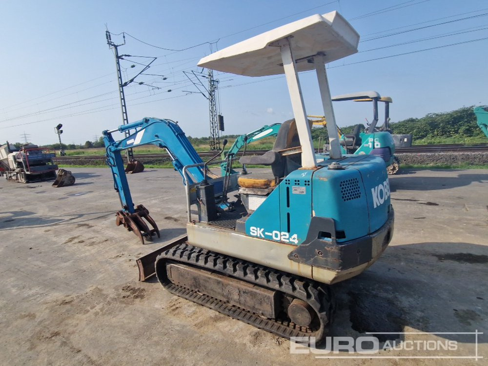 Kobelco SK024 - Мини-экскаватор: фото 3 Kobelco SK024 - Мини-экскаватор: фото 3