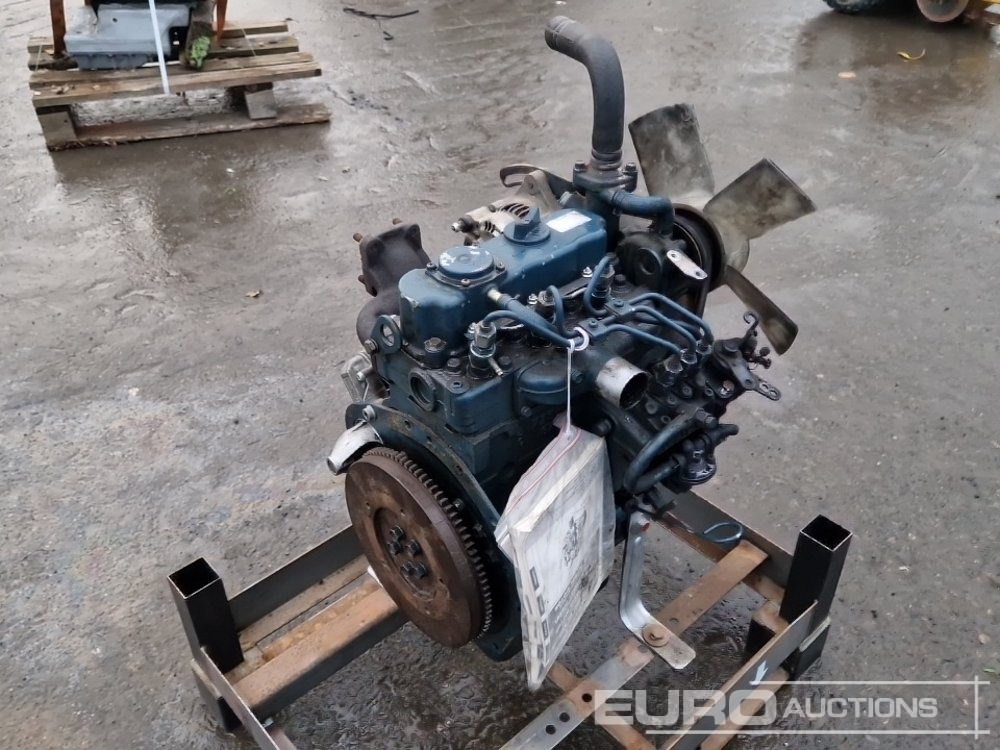 Kubota 1105 - Двигатель: фото 1 Kubota 1105 - Двигатель: фото 1