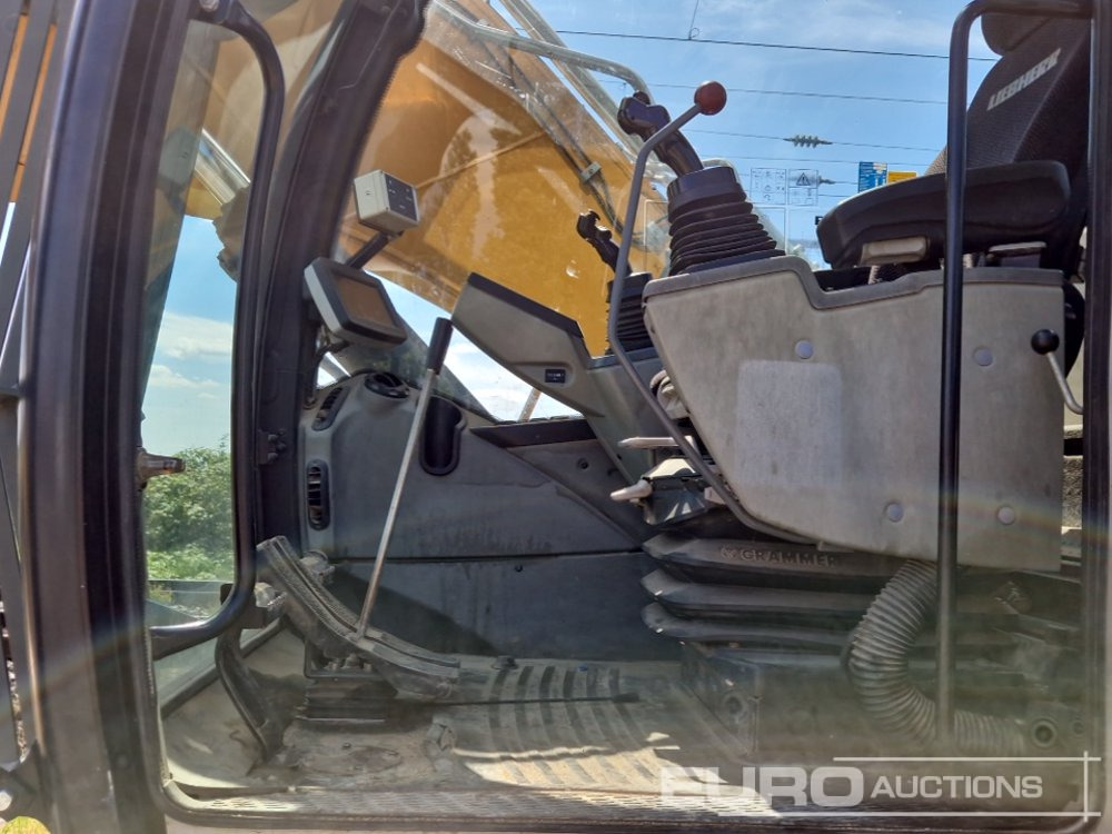 Гусеничный экскаватор Liebherr R922: фото 39