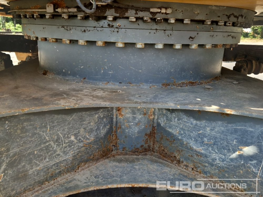 Гусеничный экскаватор Liebherr R922: фото 17