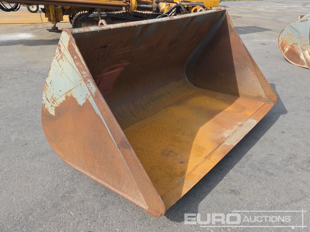 Loading Bucket Merlo Telehandler - Ковш: фото 4 Loading Bucket Merlo Telehandler - Ковш: фото 4