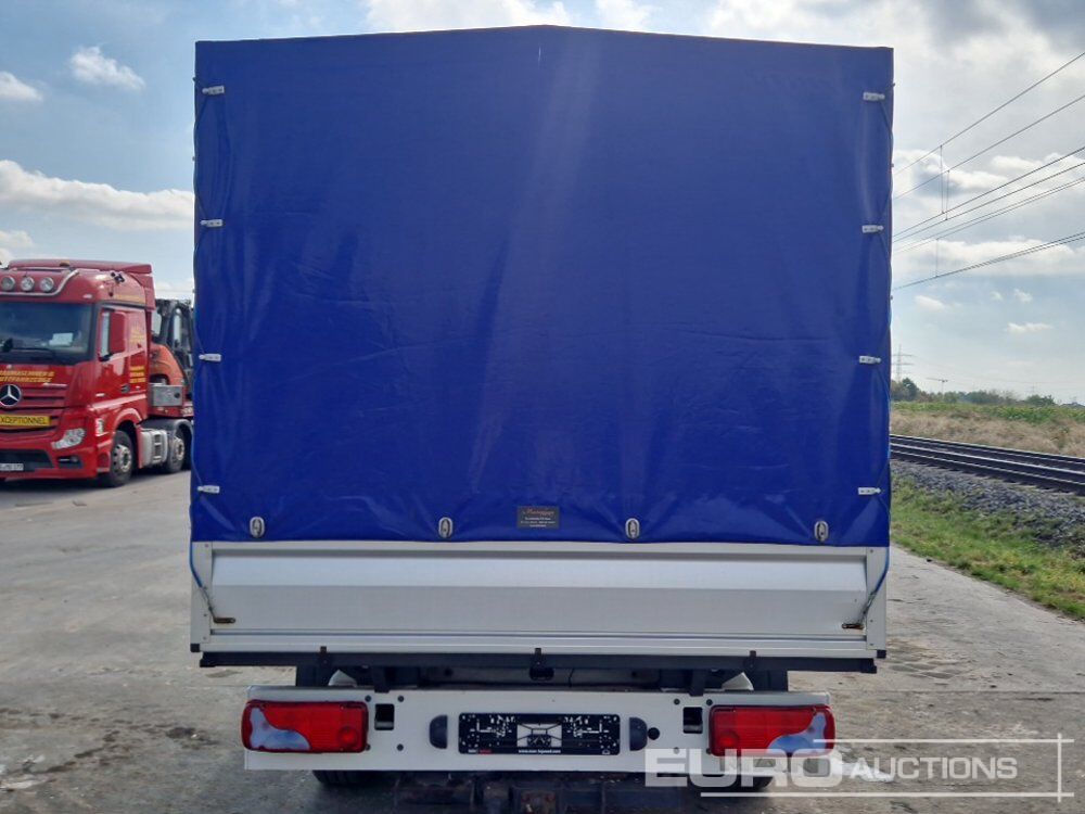 MAN Diesel Tent Van, 6-Speed Manual Gearbox, A/C, NAVI, Voice Control, Bluetooth, Electric Windows, Rear View Camera (German Reg. Docs Part II Only Available) - Грузовик бортовой/ Платформа: фото 4 MAN Diesel Tent Van, 6-Speed Manual Gearbox, A/C, NAVI, Voice Control, Bluetooth, Electric Windows, Rear View Camera (German Reg. Docs Part II Only Available) - Грузовик бортовой/ Платформа: фото 4