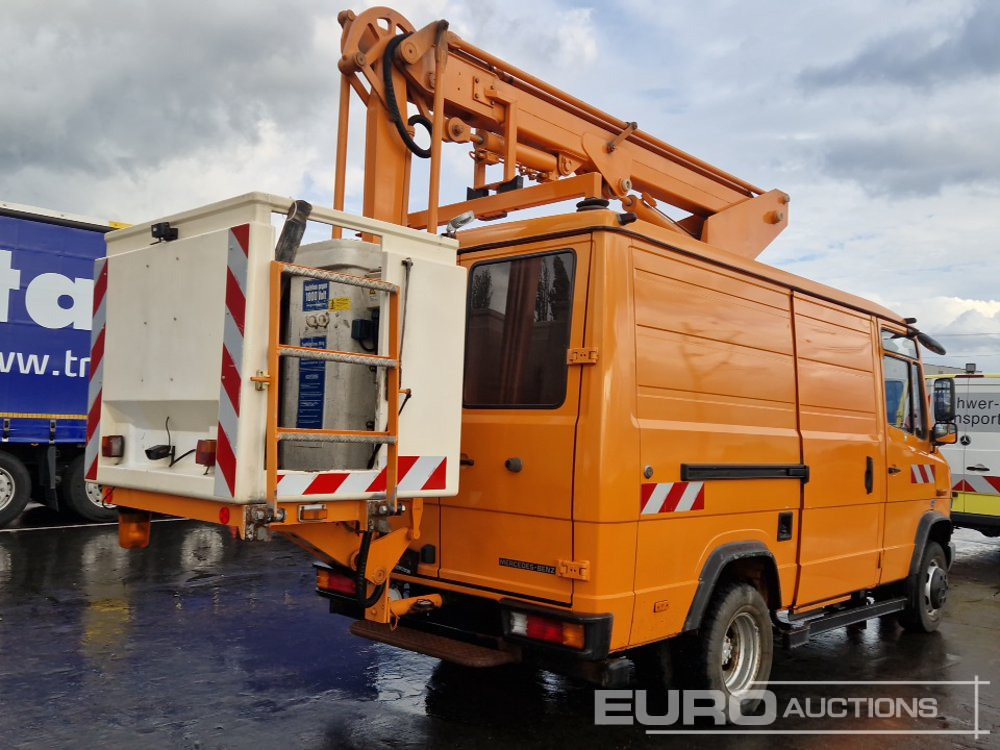 Mercedes 612D - Грузовик с подъемником: фото 5 Mercedes 612D - Грузовик с подъемником: фото 5