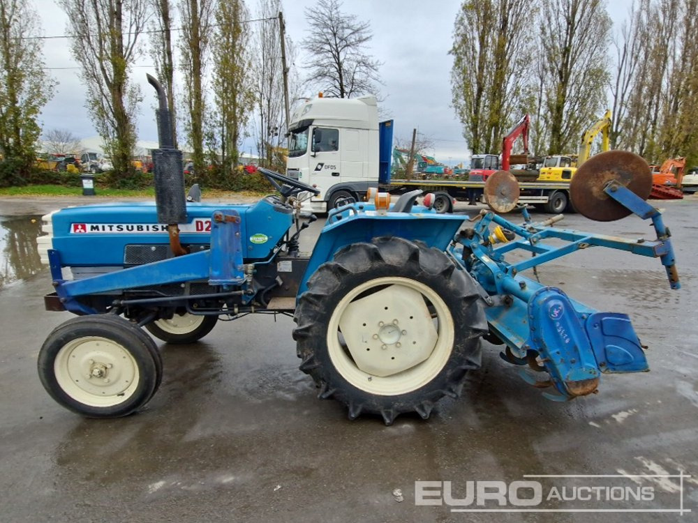 Mitsubishi D2350 - Минитрактор: фото 2 Mitsubishi D2350 - Минитрактор: фото 2