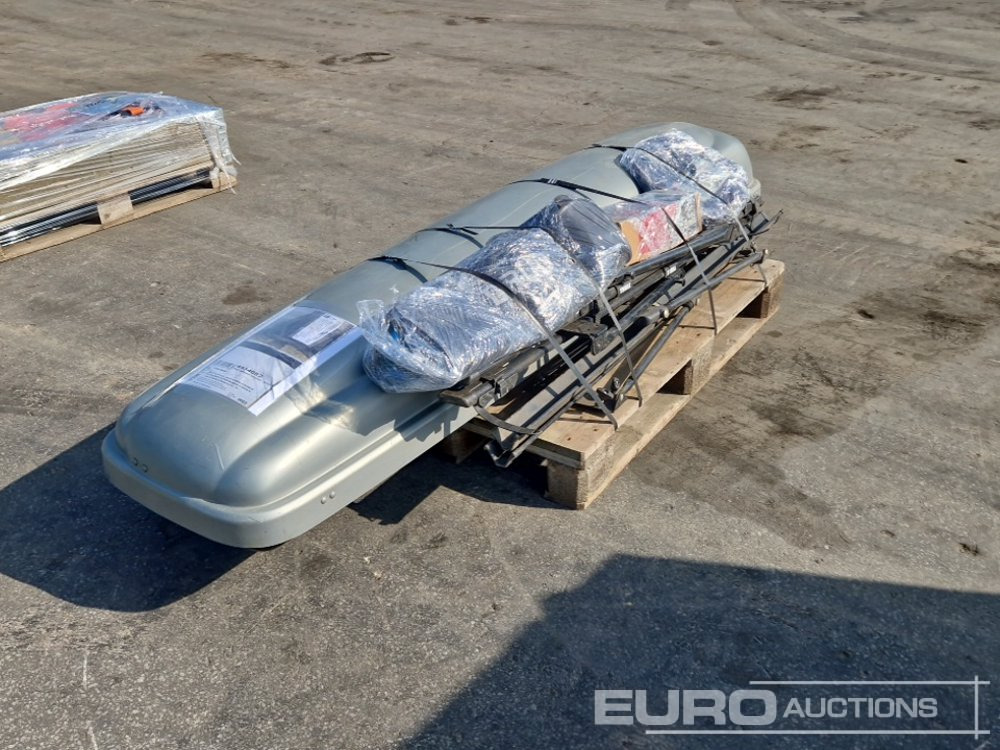 Pallet of Rooftop Box, Bike Carrier, Snowchains - Строительное оборудование: фото 1 Pallet of Rooftop Box, Bike Carrier, Snowchains - Строительное оборудование: фото 1