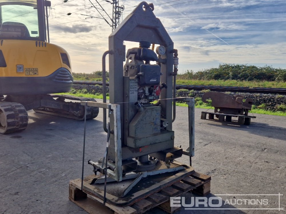 Vacuum Stone Lifter to suit Crane Attachment - Погрузочно-разгрузочная техника: фото 2 Vacuum Stone Lifter to suit Crane Attachment - Погрузочно-разгрузочная техника: фото 2