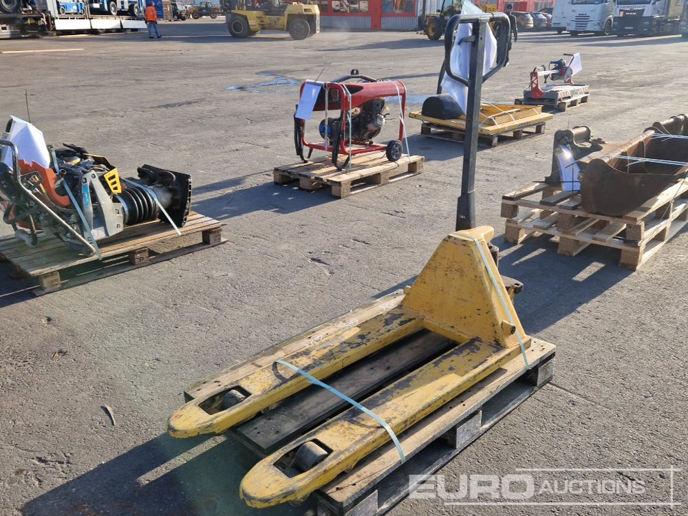 Walk Behind Pallet Truck - Погрузочно-разгрузочная техника: фото 4 Walk Behind Pallet Truck - Погрузочно-разгрузочная техника: фото 4