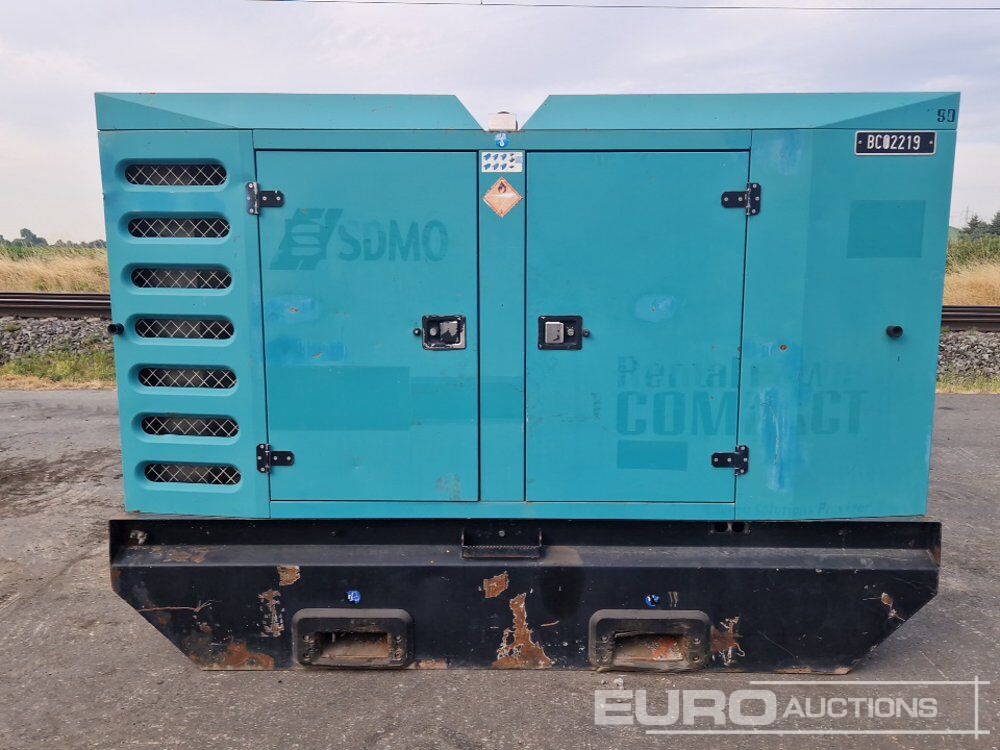 SDMO R90C3 - Электрогенератор: фото 2 SDMO R90C3 - Электрогенератор: фото 2