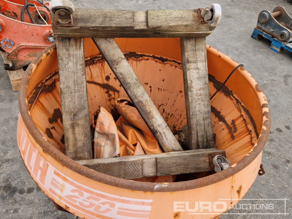 Rauch 250 Spreader to suit Rotary - Сельскохозяйственная техника: фото 5 Rauch 250 Spreader to suit Rotary - Сельскохозяйственная техника: фото 5