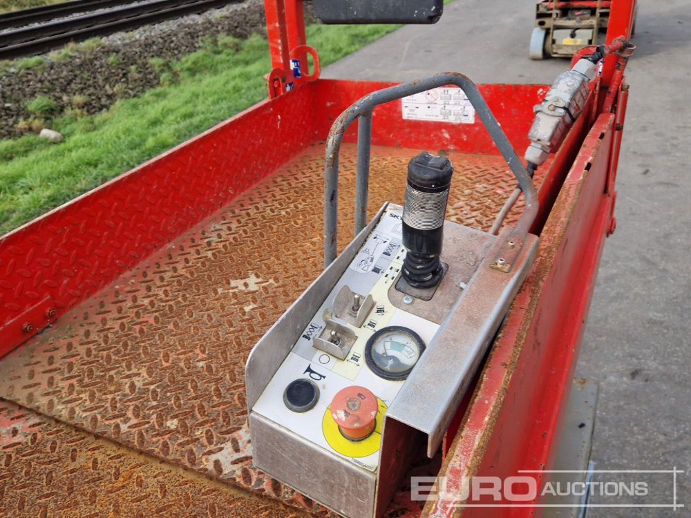 Подъёмник SkyJack Electric Scissor Lift: фото 11