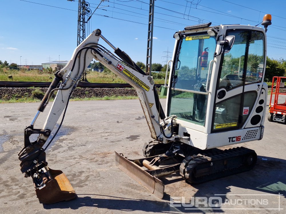Terex TC16 - Мини-экскаватор: фото 1 Terex TC16 - Мини-экскаватор: фото 1