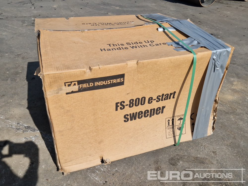 Unused FS800 Walk Behind Sweeper, E-start, cw: Collection Box , Snowblade 800mm - Оборудование для мастерских: фото 2 Unused FS800 Walk Behind Sweeper, E-start, cw: Collection Box , Snowblade 800mm - Оборудование для мастерских: фото 2
