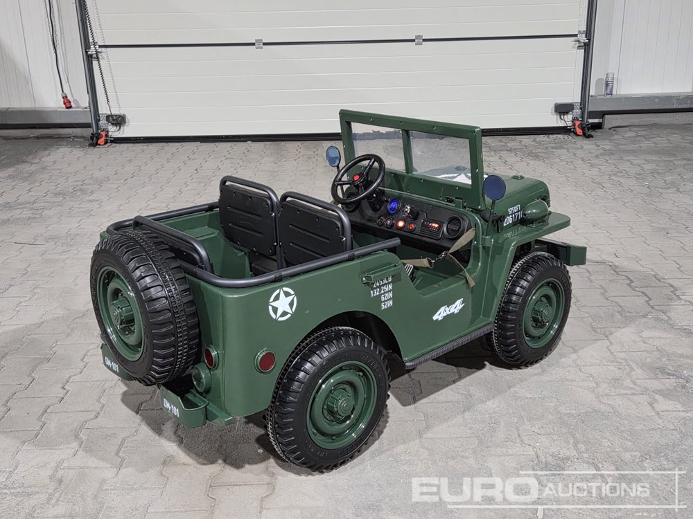 Unused Mini Jeep, 3 Seater for Kids, Remote Control, Fast Charger - Квадроцикл: фото 5 Unused Mini Jeep, 3 Seater for Kids, Remote Control, Fast Charger - Квадроцикл: фото 5