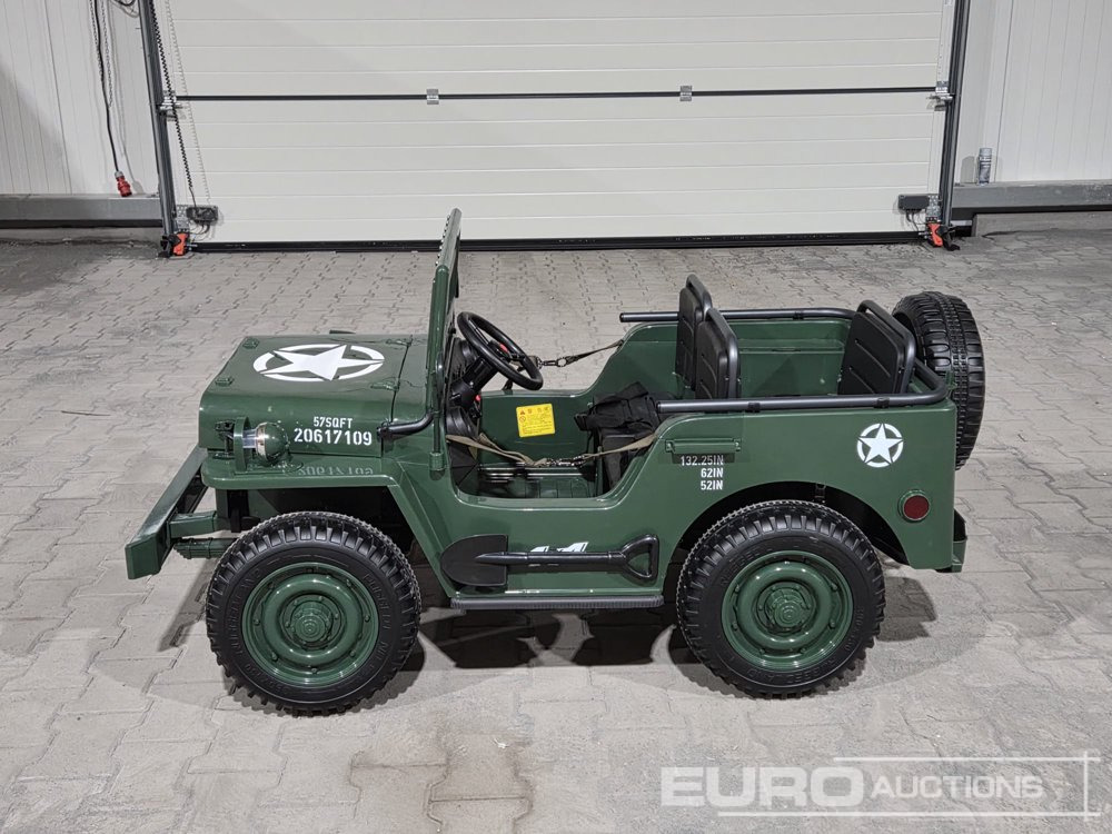 Unused Mini Jeep, 3 Seater for Kids, Remote Control, Fast Charger - Квадроцикл: фото 2 Unused Mini Jeep, 3 Seater for Kids, Remote Control, Fast Charger - Квадроцикл: фото 2