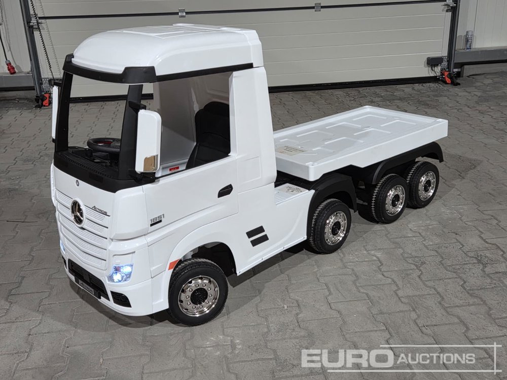 Unused Mini Truck + Trailerr, 1 Seat for Kids, Remote Control, Fast Charger - Квадроцикл: фото 1 Unused Mini Truck + Trailerr, 1 Seat for Kids, Remote Control, Fast Charger - Квадроцикл: фото 1