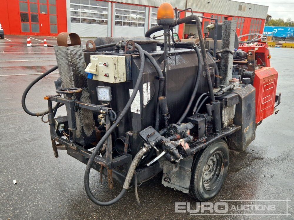 Weiro Ride-On Bitumen Sprayer Machine - Асфальтоукладочная техника: фото 5 Weiro Ride-On Bitumen Sprayer Machine - Асфальтоукладочная техника: фото 5