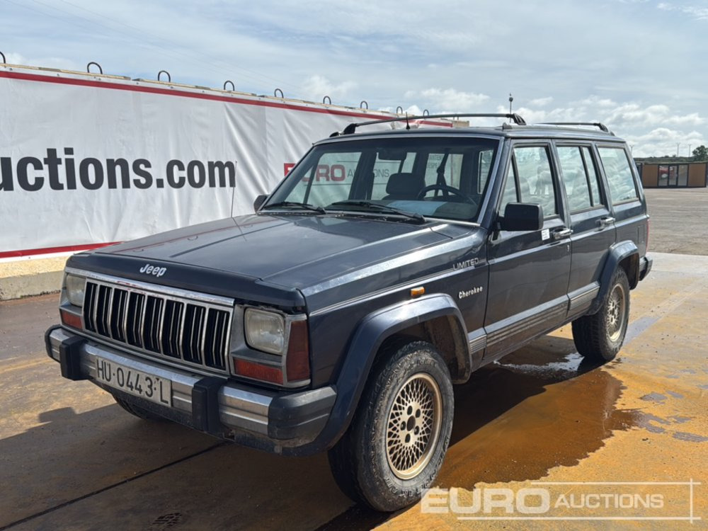 1993 Jeep Cherokee - Легковой автомобиль: фото 1 1993 Jeep Cherokee - Легковой автомобиль: фото 1