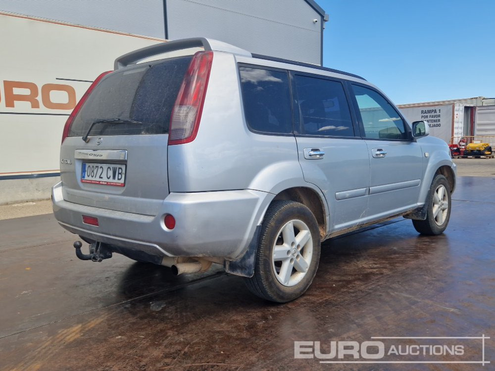2004 Nissan X-Trail - Внедорожник: фото 5 2004 Nissan X-Trail - Внедорожник: фото 5