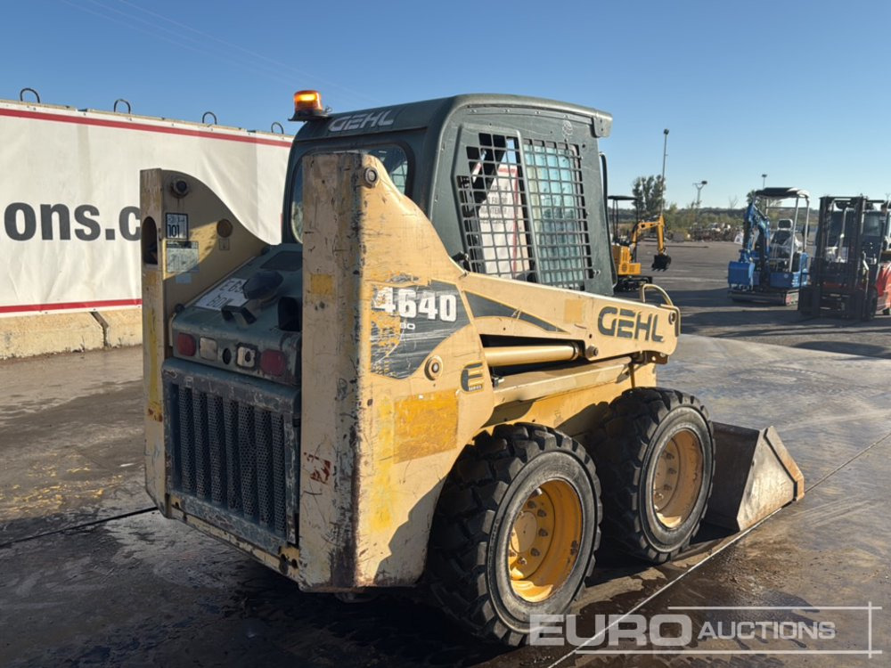 2006 Gehl SL4640SXT - Мини-погрузчик с бортовым поворотом: фото 5 2006 Gehl SL4640SXT - Мини-погрузчик с бортовым поворотом: фото 5