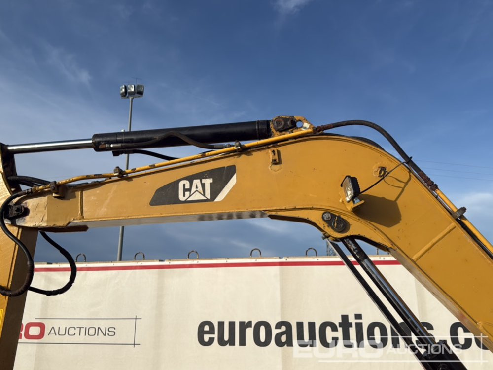 Мини-экскаватор CAT 306: фото 18 Мини-экскаватор CAT 306: фото 18