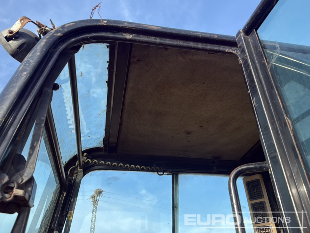 Мини-экскаватор CAT 306: фото 32 Мини-экскаватор CAT 306: фото 32