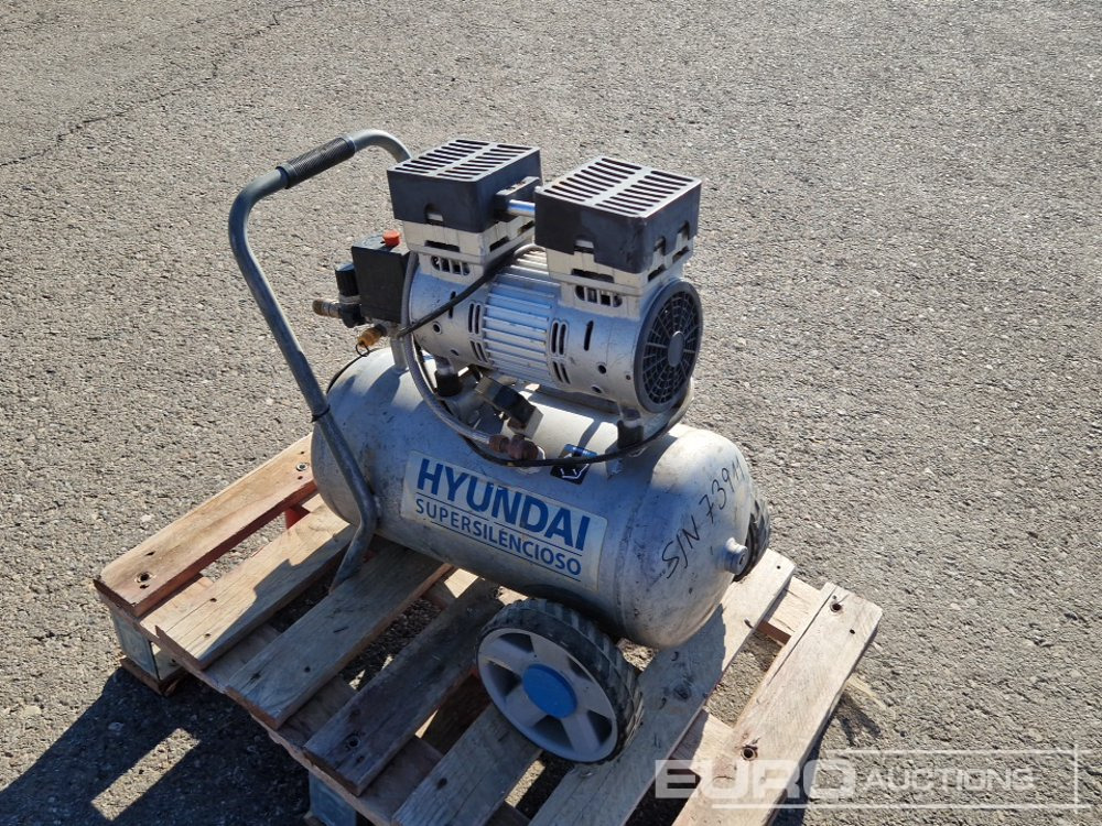Hyundai 25L Compressor - Воздушный компрессор: фото 3 Hyundai 25L Compressor - Воздушный компрессор: фото 3