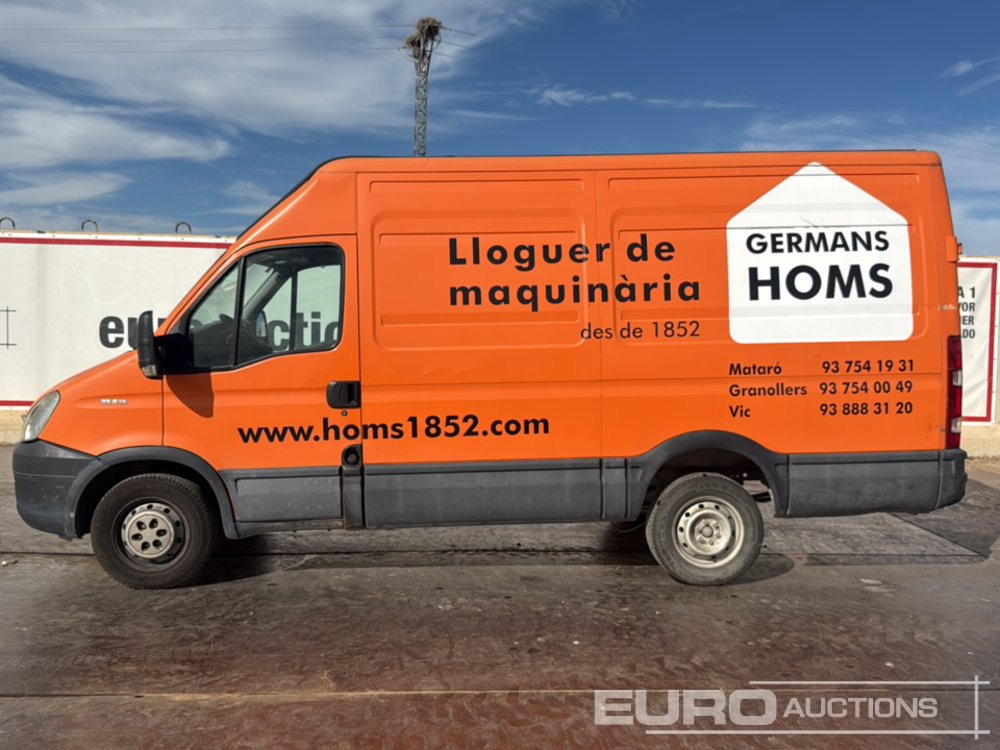 2012 Iveco Daily 35 S14 - Лёгкий коммерческий автомобиль: фото 2 2012 Iveco Daily 35 S14 - Лёгкий коммерческий автомобиль: фото 2