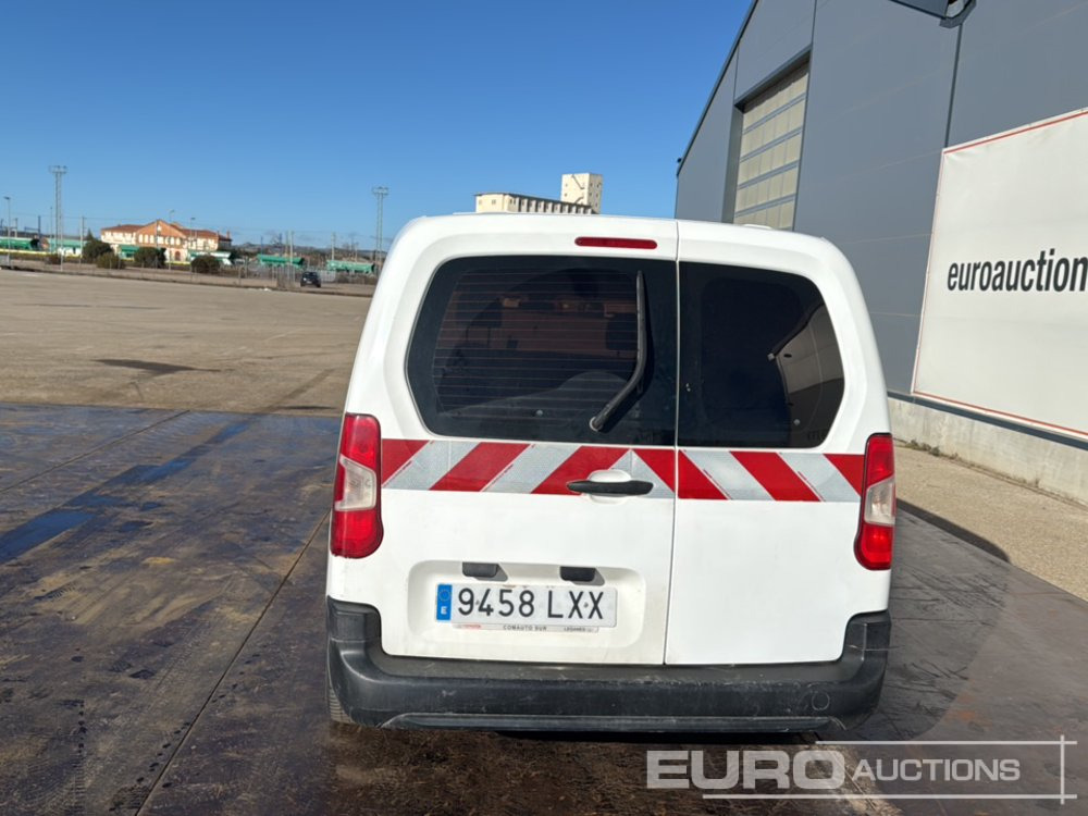 2022 Toyota Proace City - Лёгкий коммерческий автомобиль: фото 4 2022 Toyota Proace City - Лёгкий коммерческий автомобиль: фото 4