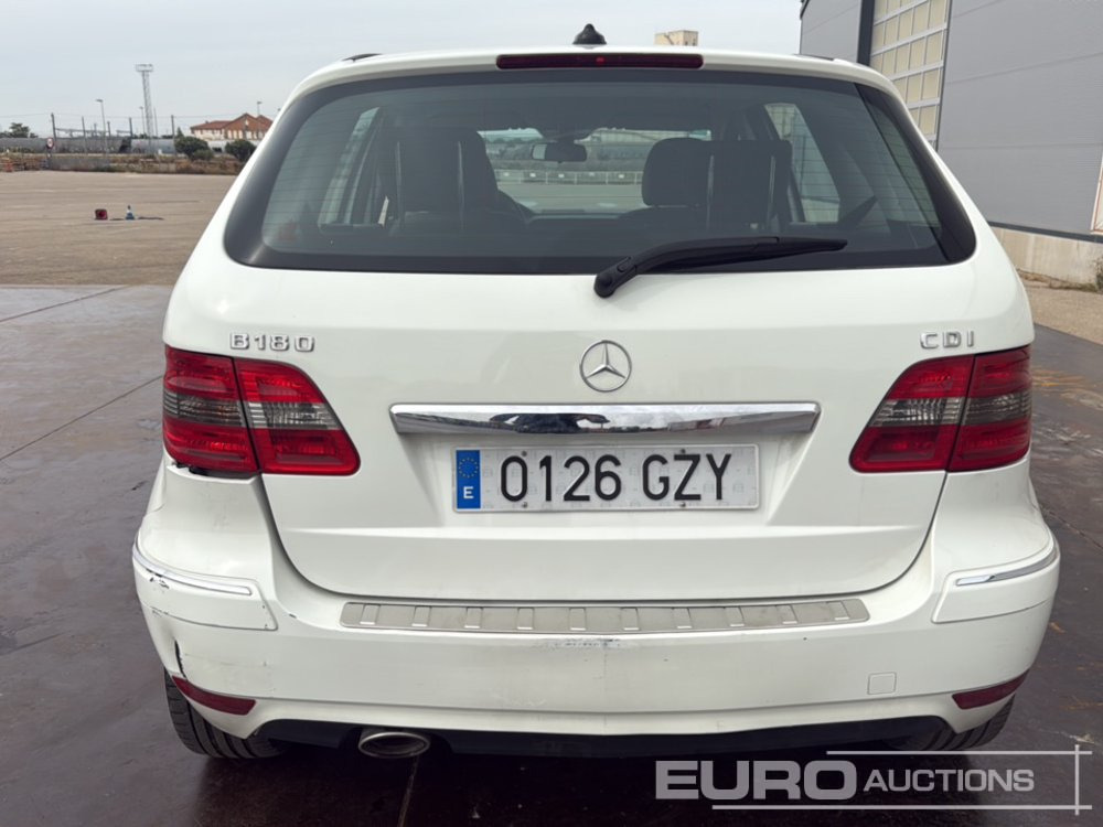 Mercedes Benz B180 CDI - Легковой автомобиль: фото 4 Mercedes Benz B180 CDI - Легковой автомобиль: фото 4