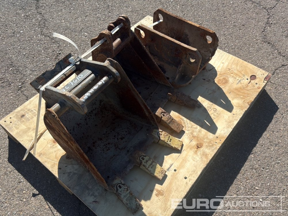Pallet of 11" & 17" Digging Buckets, QH - Ковш: фото 4 Pallet of 11" & 17" Digging Buckets, QH - Ковш: фото 4