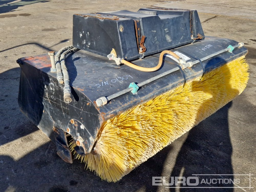 OPTIMAL Pulcra Sweeper - Погрузочно-разгрузочная техника: фото 1 OPTIMAL Pulcra Sweeper - Погрузочно-разгрузочная техника: фото 1