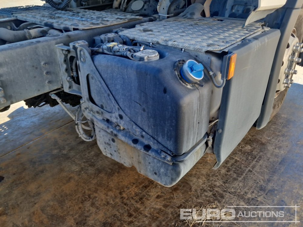 Самосвал Scania R410: фото 30