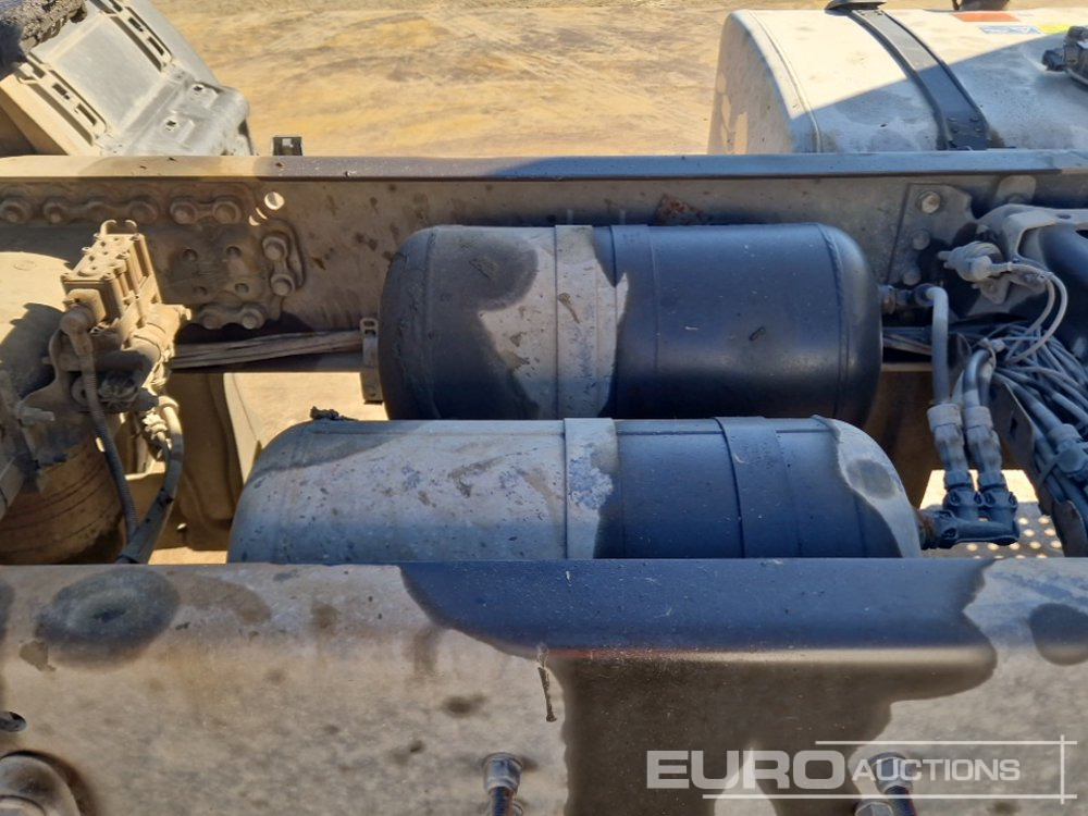 Самосвал Scania R410: фото 28