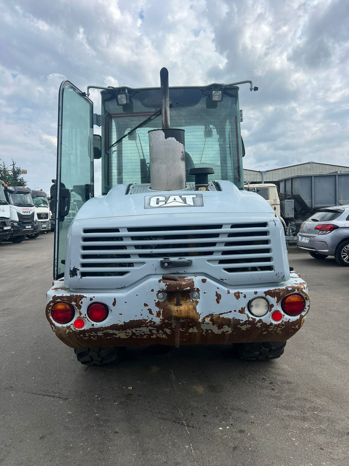 Mini chargeuse Caterpillar 906 - Компактный фронтальный погрузчик: фото 5 Mini chargeuse Caterpillar 906 - Компактный фронтальный погрузчик: фото 5